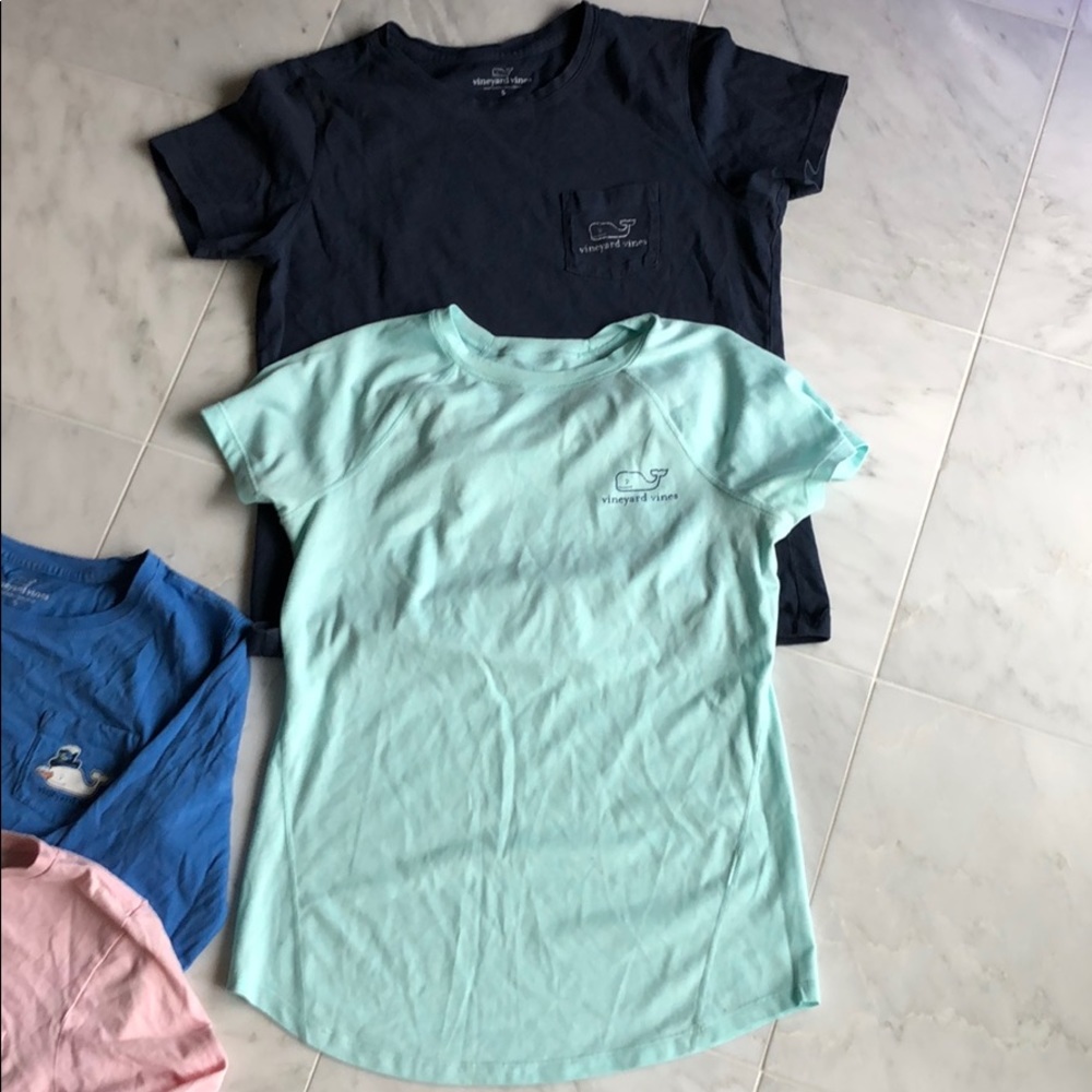 5 Vineyard Vines shirts - Picture 2 of 8